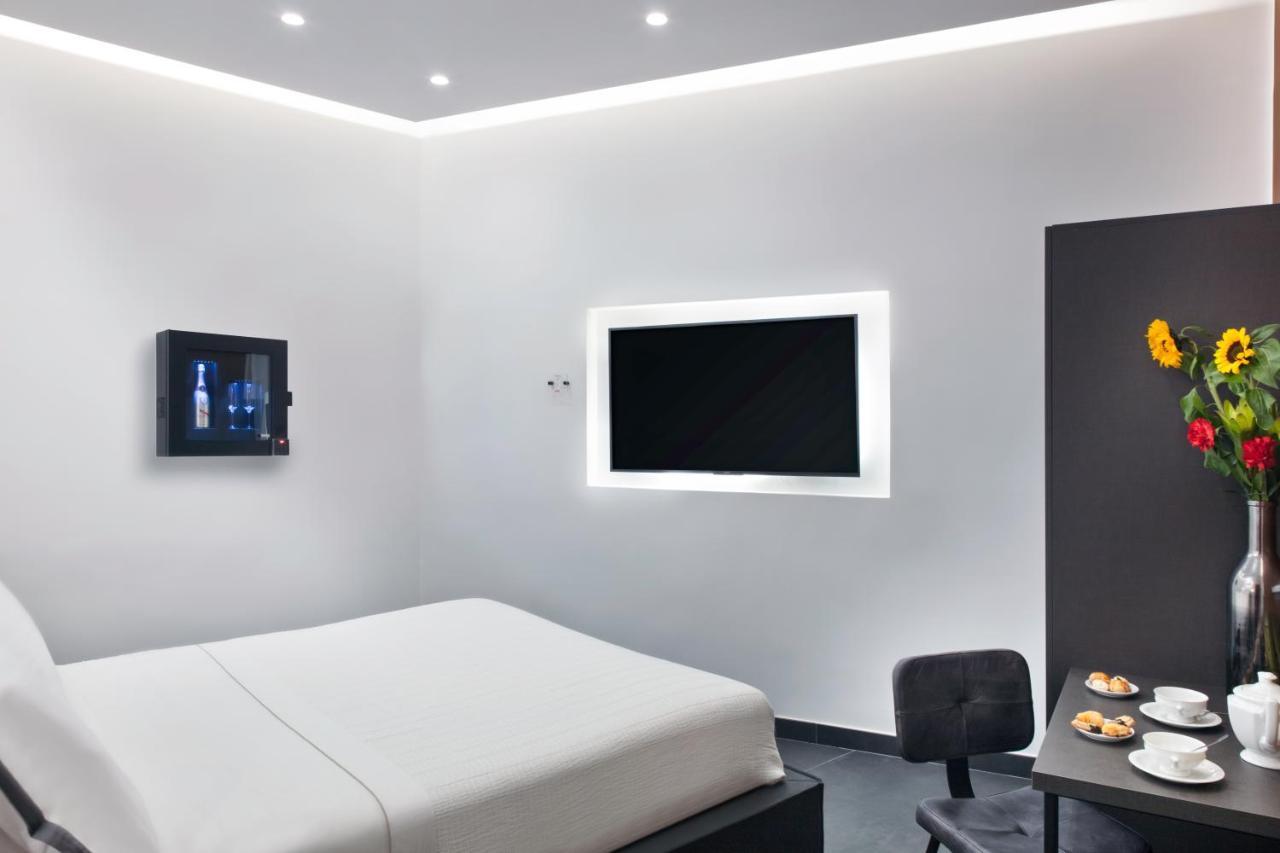 Le Stanze Del Barone Bed & Breakfast Napoli Ngoại thất bức ảnh