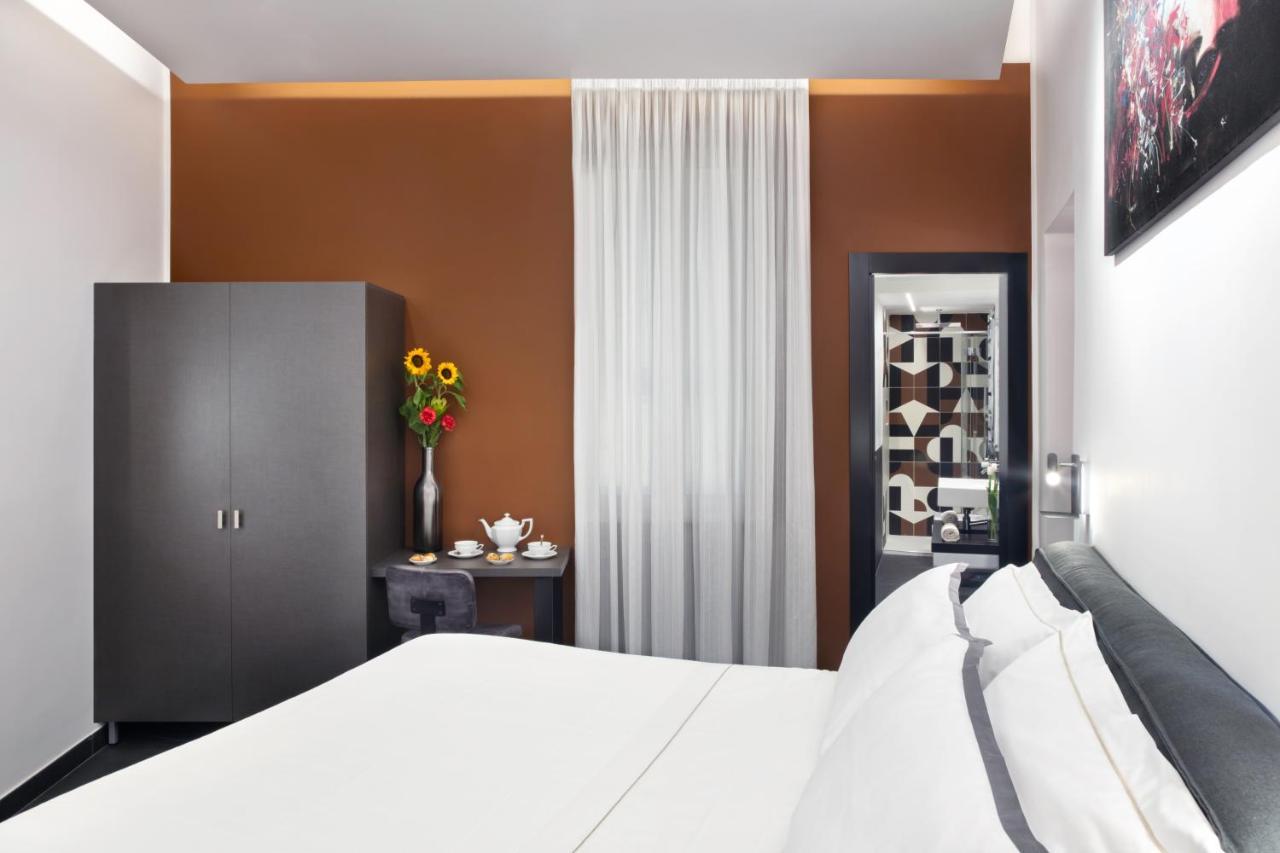 Le Stanze Del Barone Bed & Breakfast Napoli Ngoại thất bức ảnh